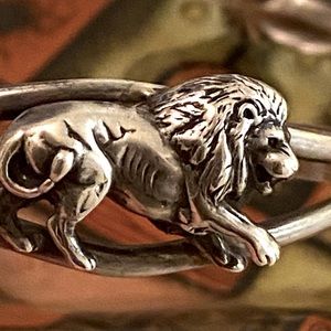 Native American sterling bracelet lion zodiac cuff